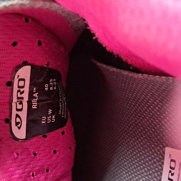 GIRO Womens Mountain Bike/Indoor Cycling Shoes Black/Pink Clips US8.25/EU40‎
